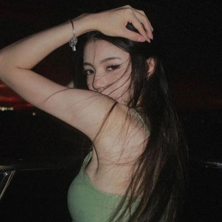 一个和八个